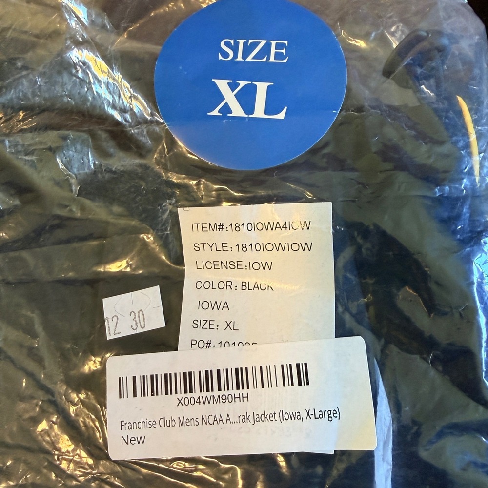 NEW IOWA Hawkeyes XL Alpha Anorak Windbreaker Jacket Black Gold Football - Picture 4 of 13